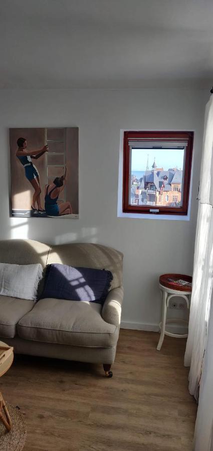 Escapade De Charme Les Pieds Dans L'Eau Apartment Houlgate Ngoại thất bức ảnh
